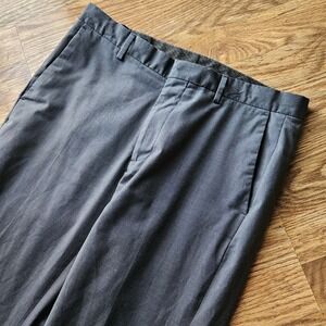 Calvin Klein Mens Straight Fit Gray Dress Pants 30x32 Pleated Grey MSRP $79 Prom